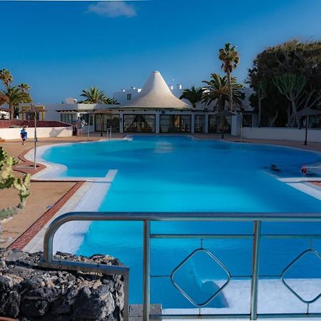 Cozzy Apartment Con Vista Al Mar Costa Teguise Εξωτερικό φωτογραφία