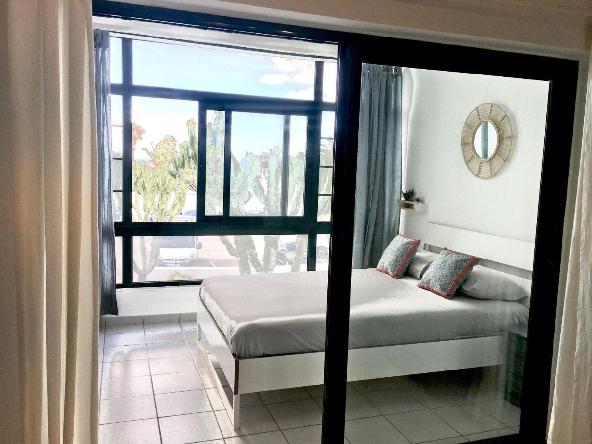 Cozzy Apartment Con Vista Al Mar Costa Teguise Εξωτερικό φωτογραφία