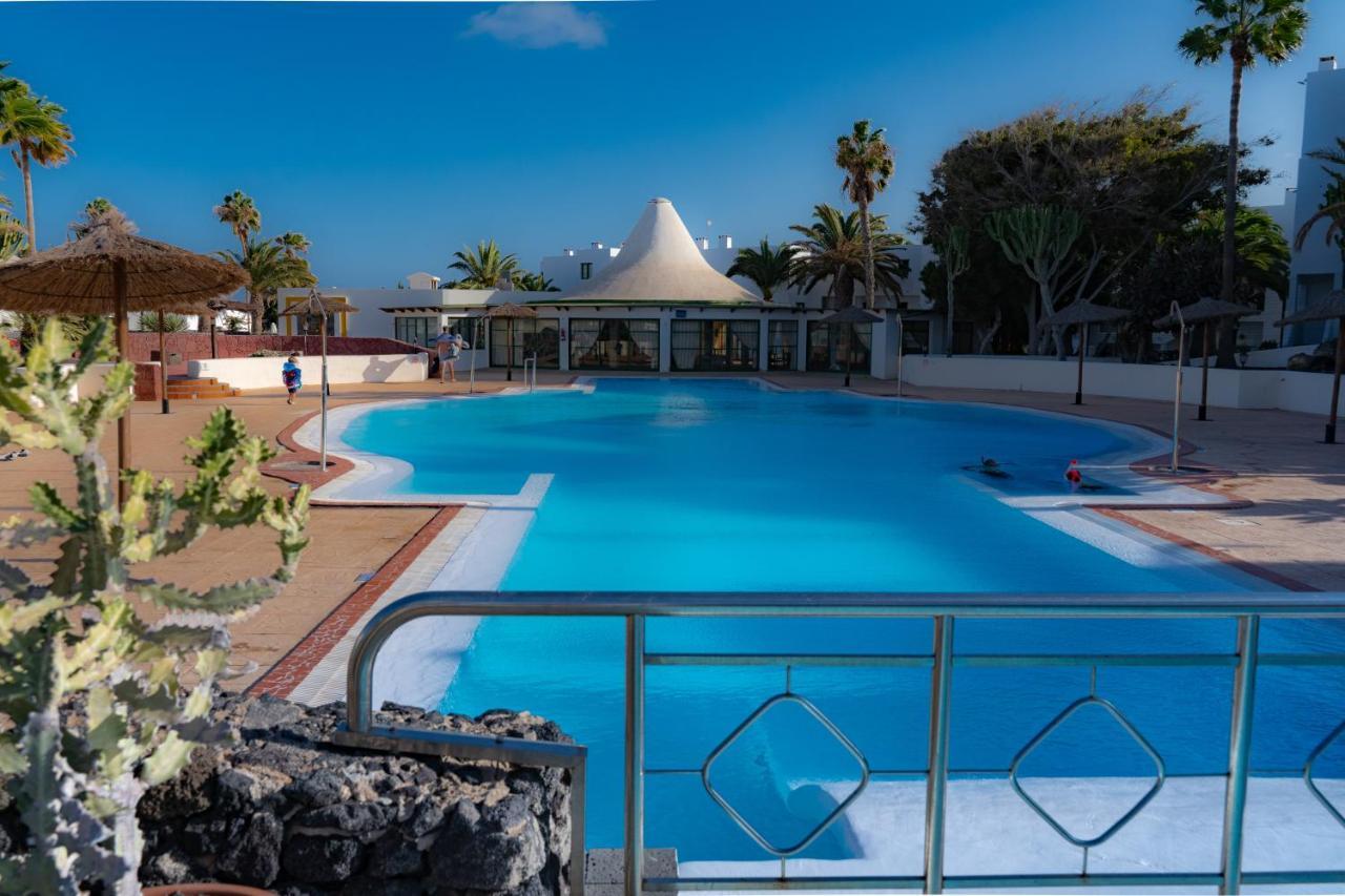 Cozzy Apartment Con Vista Al Mar Costa Teguise Εξωτερικό φωτογραφία